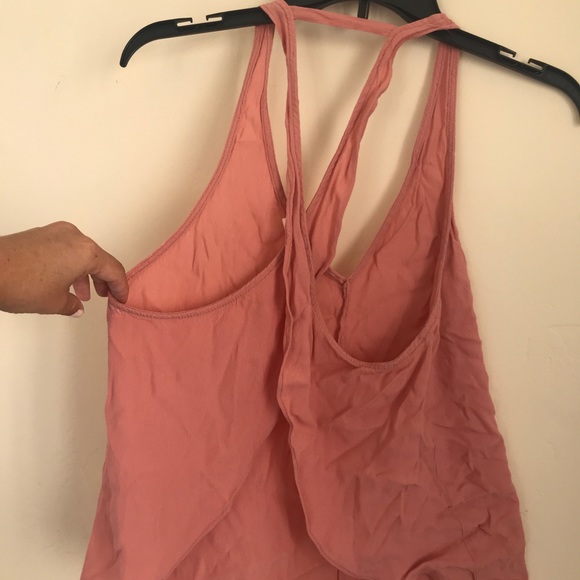 LF crisscross backless top - Picture 4 of 5